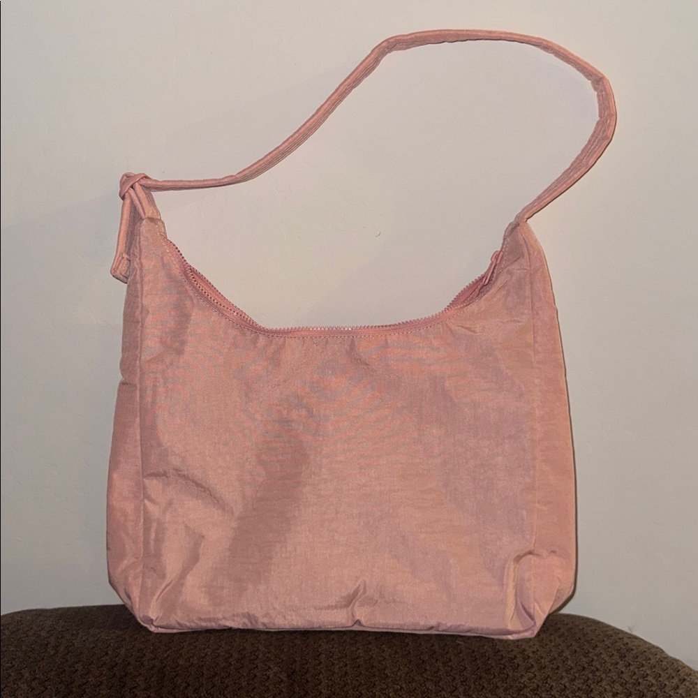 Rose Tan Shoulder Baggu